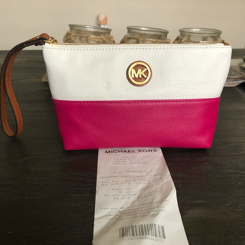Michael Kors Wristlet